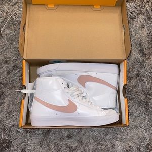 white nike blazers pink oxford